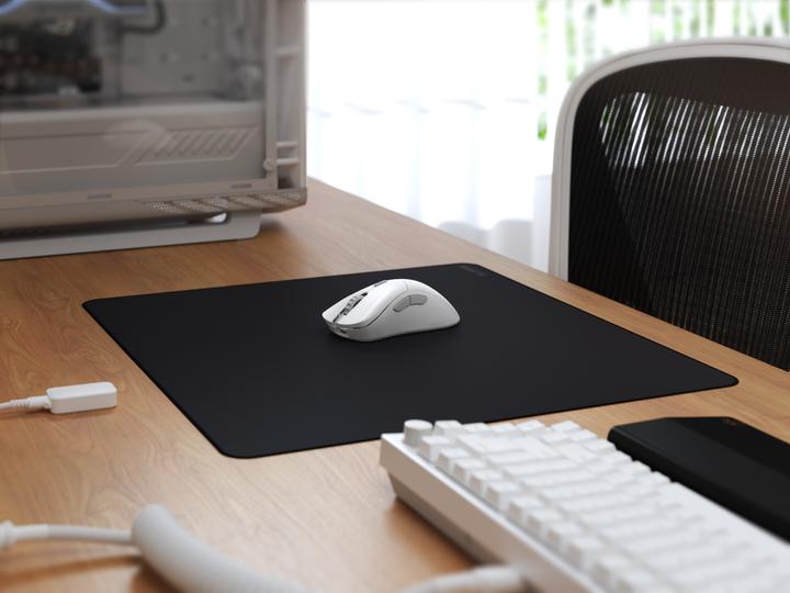 Image du produit Glorious Modèle O 2 PRO sans fil - 4K/8K Polling - Blanc (Filaire)