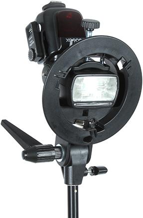 Actual product image Godox S type Bracket Bowens + Softbox 80x80cm