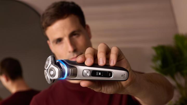 Actual product image Philips i9000 Prestige XP9204/10