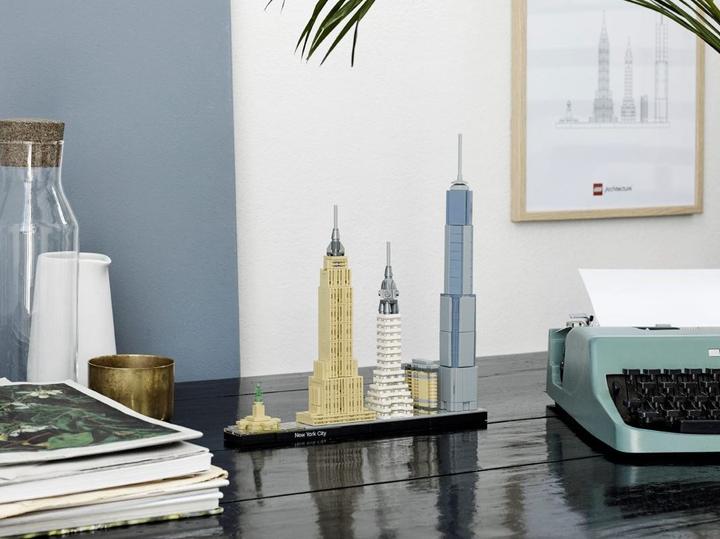 Actual product image LEGO New York City (21028, LEGO Architecture)