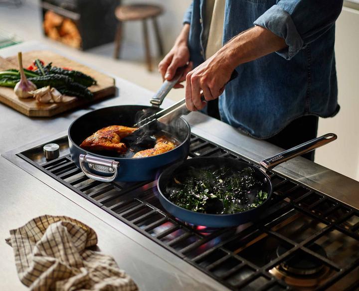 Actual product image Joseph Joseph Space frying pan folding handle D30cm (30 cm, Frying pan, Aluminium)
