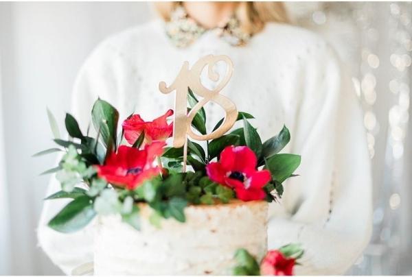 Image du produit Partydeco Cake Topper "18 ans" en or