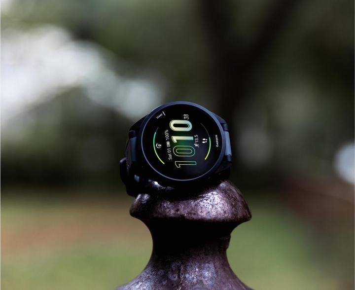 Image du produit Garmin Forerunner 165 (43 mm)