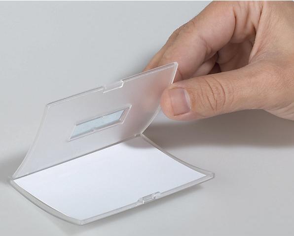 Immagine prodotto Durable Targhetta per nome con clip di combinazione 54x90mm