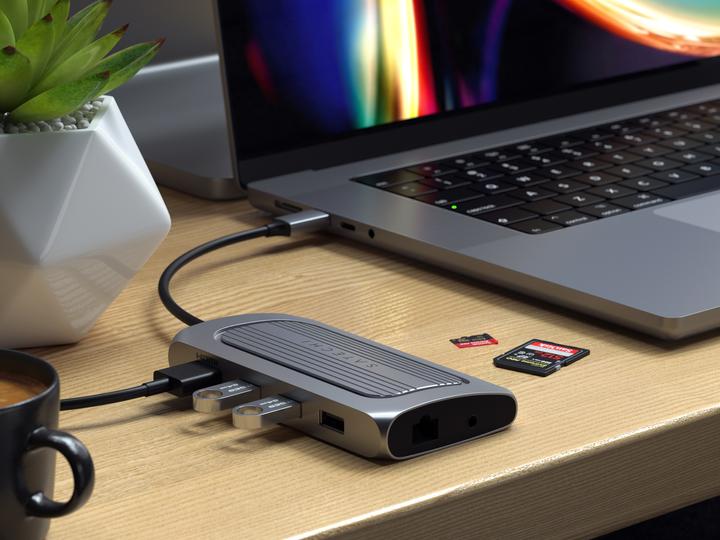 Produktbild Satechi USB-C-Station/Replikator (U4MA3M) (USB-C, 7 Ports)