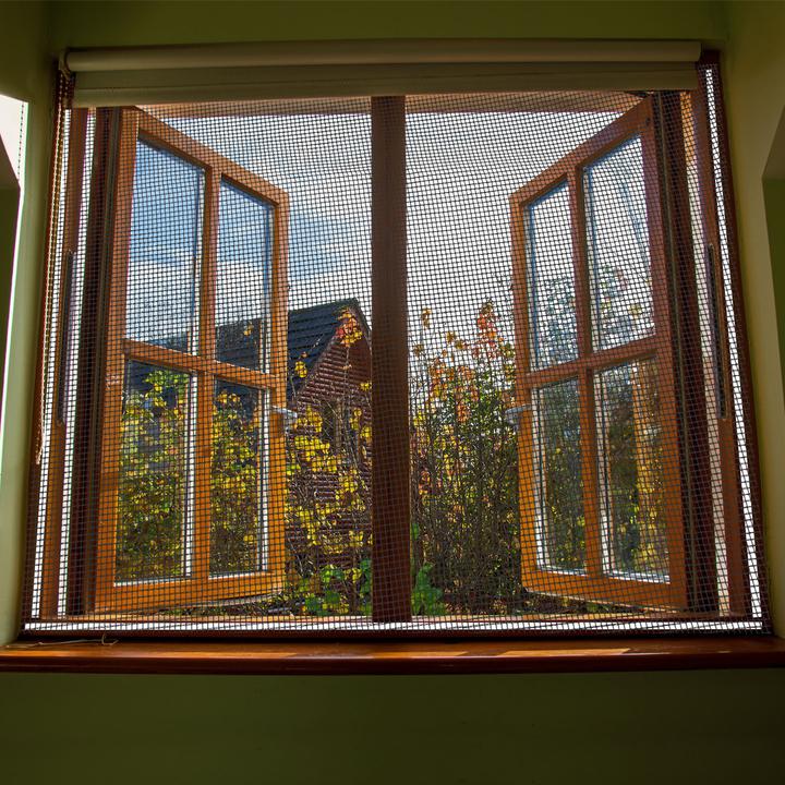 Immagine prodotto Casativo Rete anti mosche per finestre fino a 130 x 150 cm, può essere tagliata a misura, incluso nastro in (130 x 150 cm)