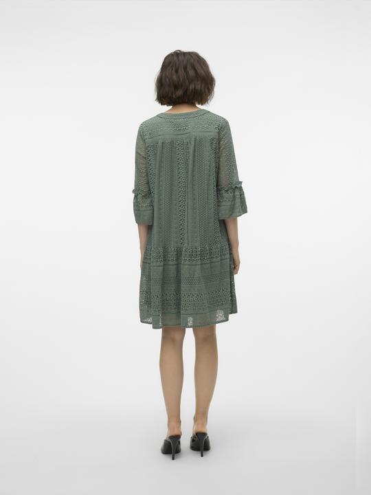 Image du produit Vero Moda Tunique décolletée en V ornée de dentelle (XS)