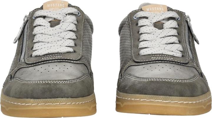 Actual product image Mustang Sneaker (40)