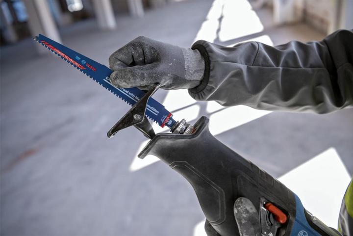 Actual product image Bosch Professional GSA 18V-28