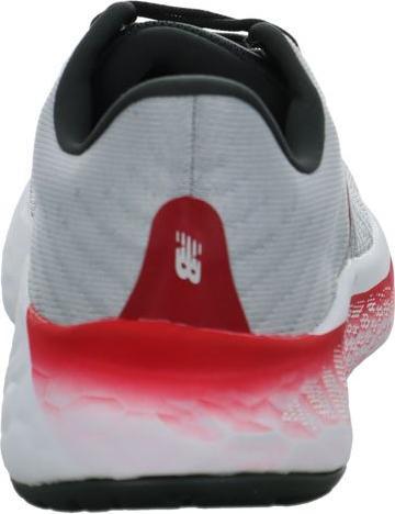 Produktbild New Balance MVNGOCB5 Fresh Foam X Vongo v5 (44.5)