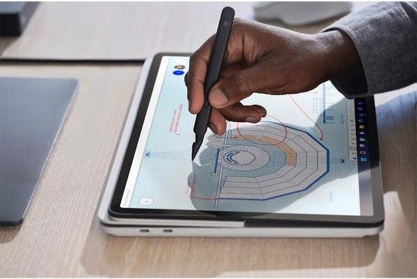 Produktbild Microsoft Surface Laptop Studio (14.40", Intel Core i5-11300H, 16 GB, 512 GB, DE)