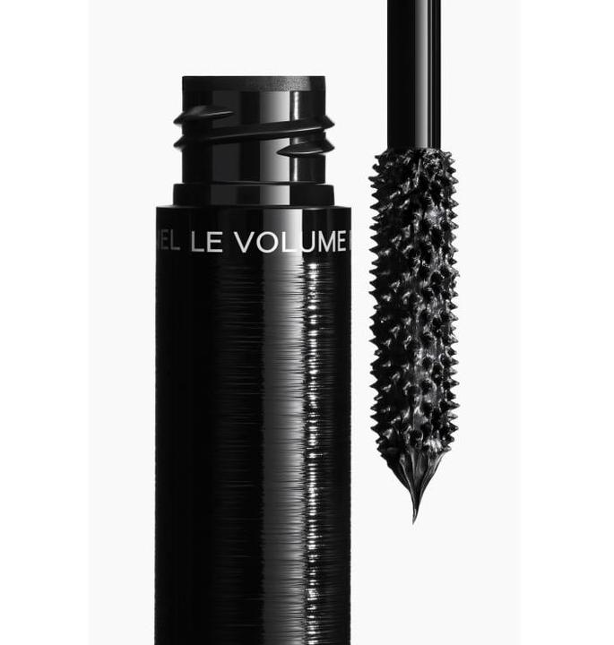 Actual product image Chanel Extreme Volume (#10 Noir)