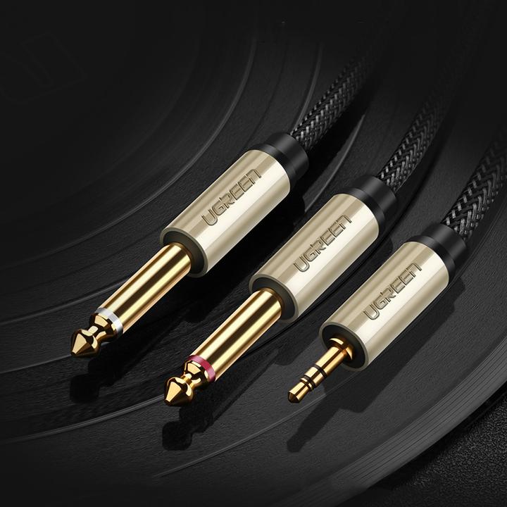 Actual product image Ugreen 3.5 mm jack - 2x 6.35 mm jack (1 m, 6.3mm jack, 3.5mm jack (AUX))