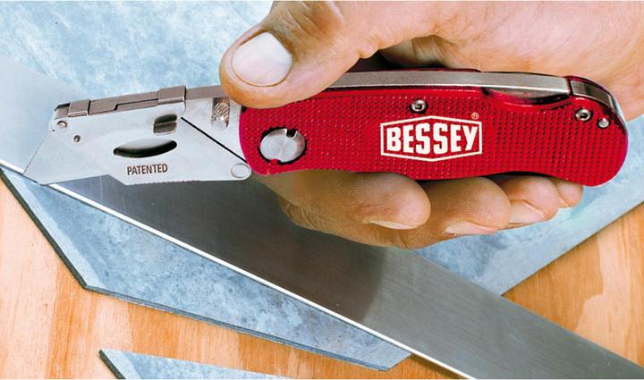 Produktbild Bessey Klingen-Klappmesser mit Aluminiumgriff DBKAH-EU (Cutter)