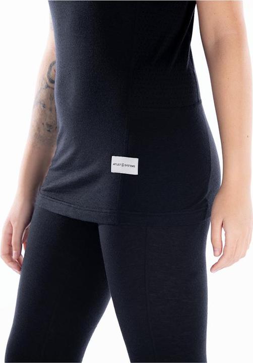 Actual product image Artilect Women's Boulder 125 Tee (XL)