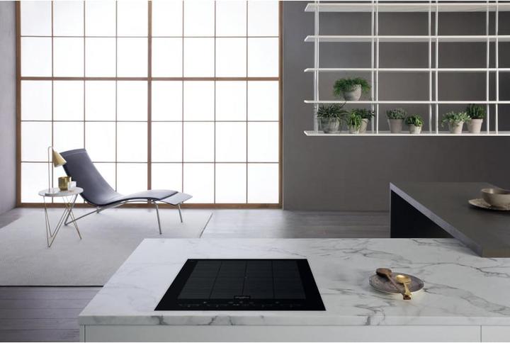 Actual product image Whirlpool SMO 658C/NE