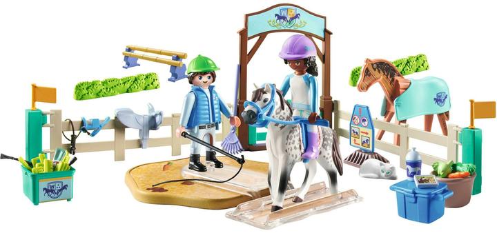 Actual product image Playmobil Modern riding school (71637, Playmobil Horses of Waterfall)
