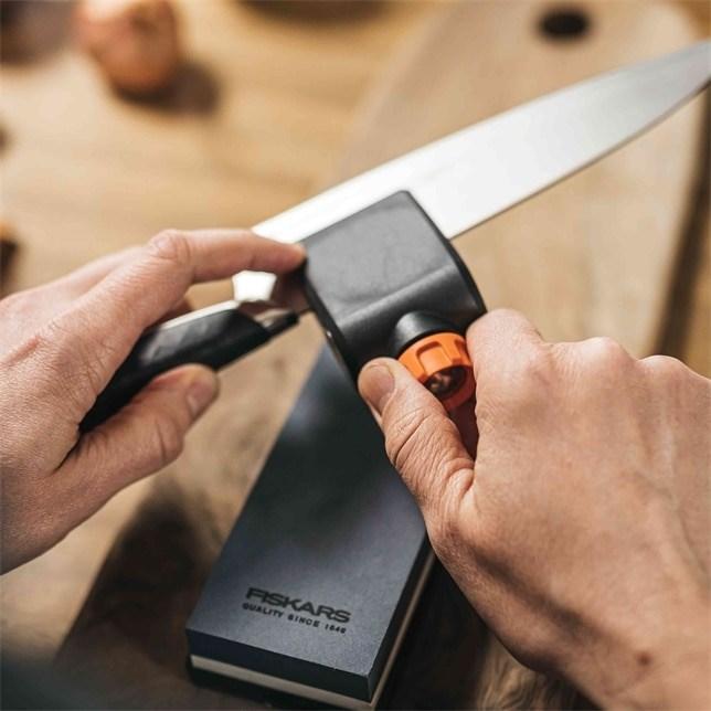 Actual product image Fiskars Whetstone Premium set for sharpening knives