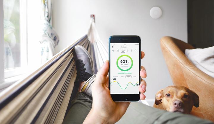 Produktbild Airthings Wave Plus Raumluft-Sensor