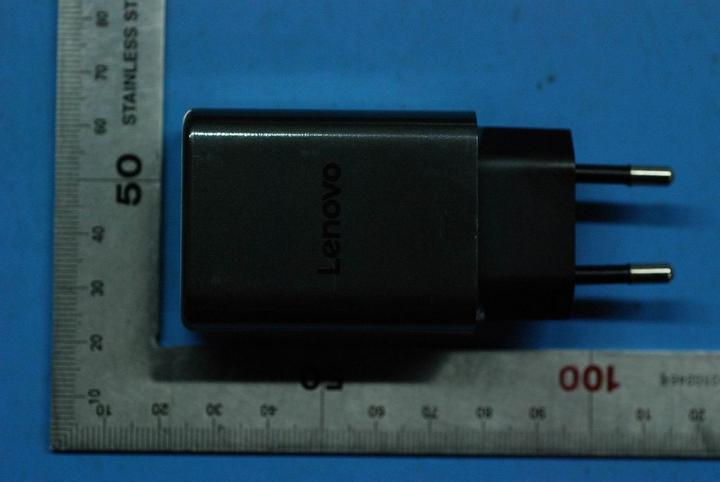 Immagine prodotto Lenovo ADATTATORE AC PLUMCOT 5V/9V 3A