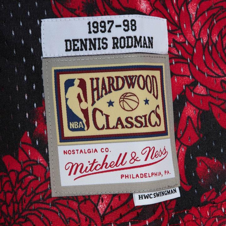 Actual product image Mitchell & Ness Swingman Mesh Jersey Chicago Bulls ASIAN Dennis Rodman - XL (XL)