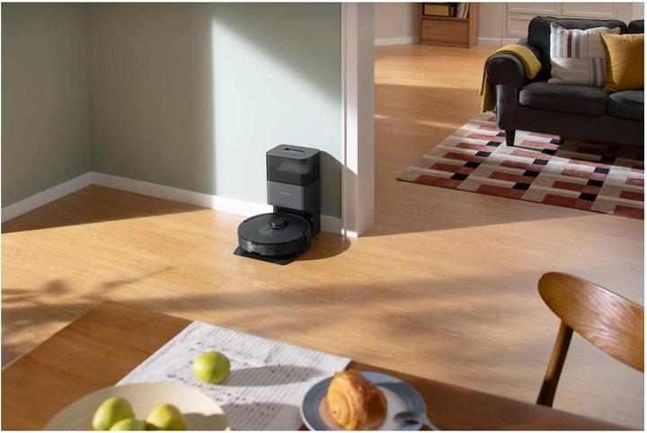 Actual product image Roborock Q5 Max+ (Robot vacuum)