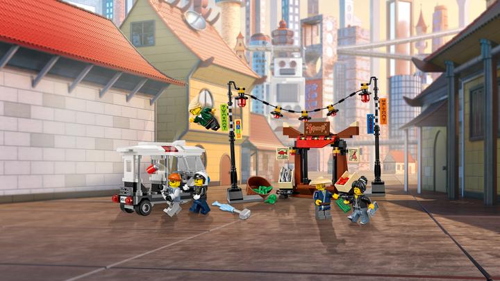Actual product image LEGO Ninjago Movie chase in NINJAGO City (70607, LEGO Ninjago)