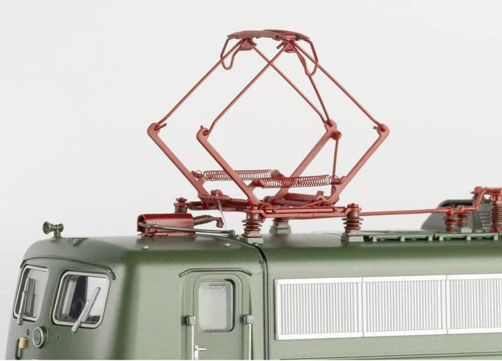 Actual product image Trix H0 25651 H0 DB class 151 electric locomotive (Track H0)