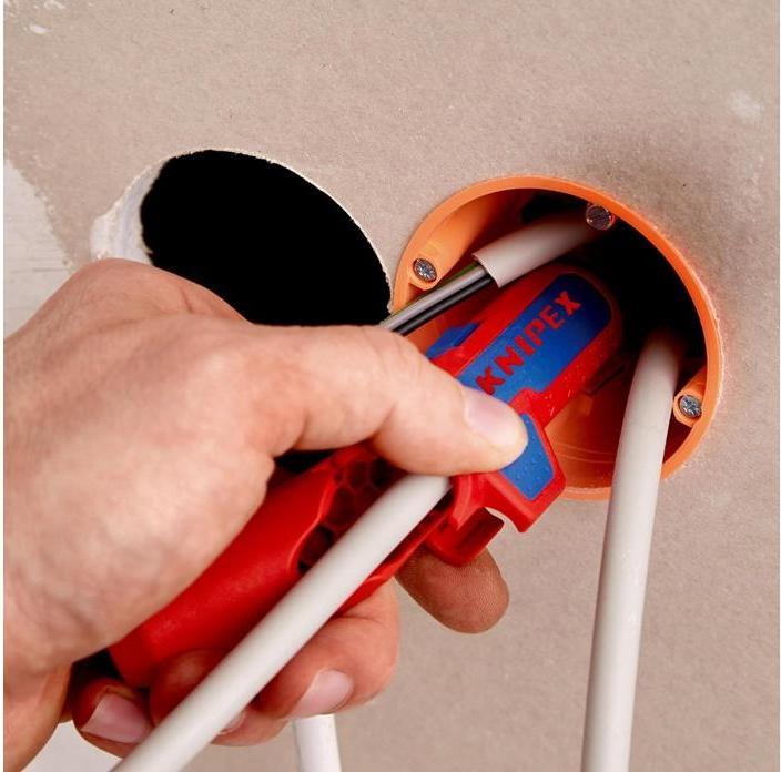 Actual product image Knipex ErgoStrip (135 mm)