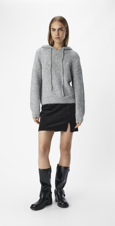 Actual product image Object Knitted hoodie (L)