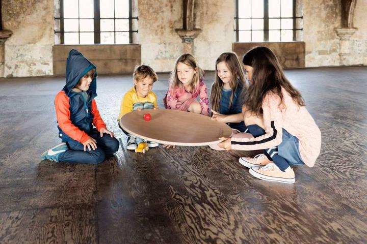 Image du produit Wobbel 360 board rond 70 cm Transparent avec feutre Bébé souris