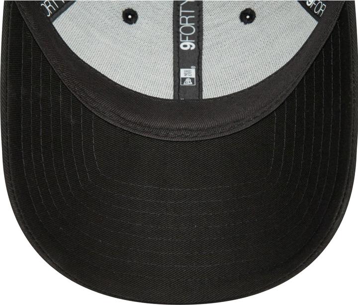 Actual product image New Era 9Forty Strapback Cap - Outline Los Angeles Lakers