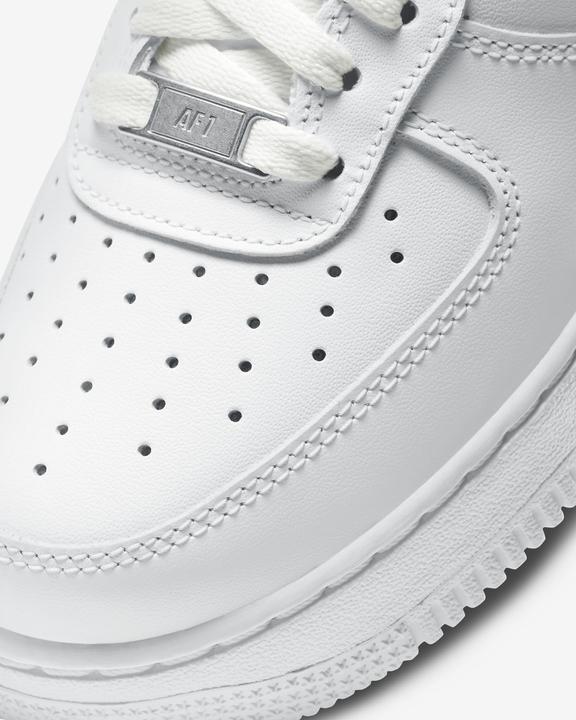 Produktbild Nike Air Force 1 '07 (45)