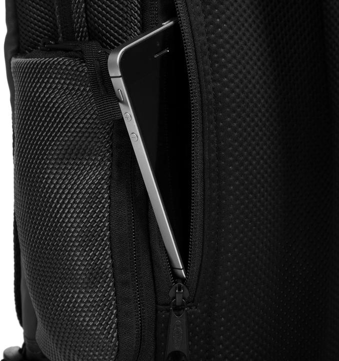 Actual product image Eastpak TecumCNNCT Coat (20 l)