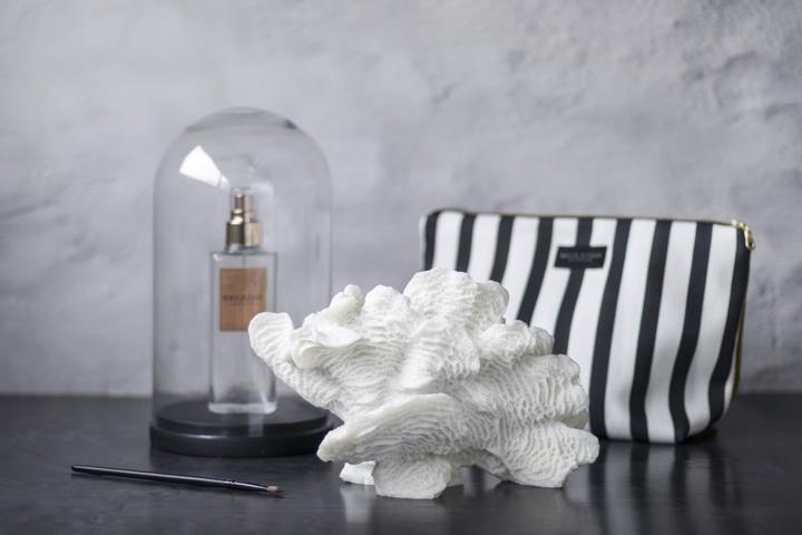 Actual product image Mette Ditmer Coral (13 x 24 x 16 cm)