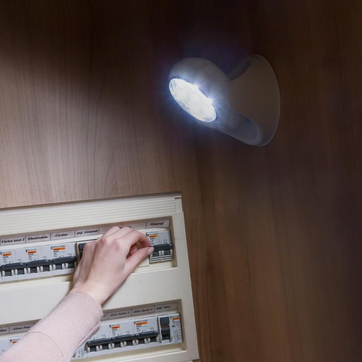 Produktbild InnovaGoods LED-Lampe mit Bewegungssensor