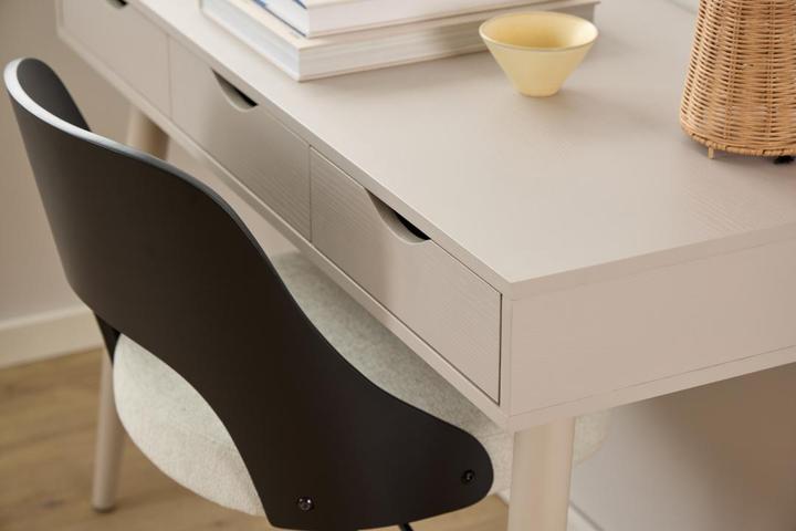 Actual product image Mid.You Lucy