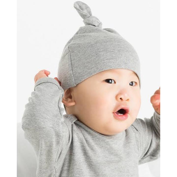 Actual product image Babybugz Baby hat with knotted bobble (One size)