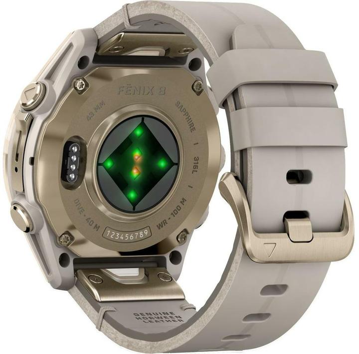 Produktbild Garmin fenix 8 Amoled Sapphire (43 mm)