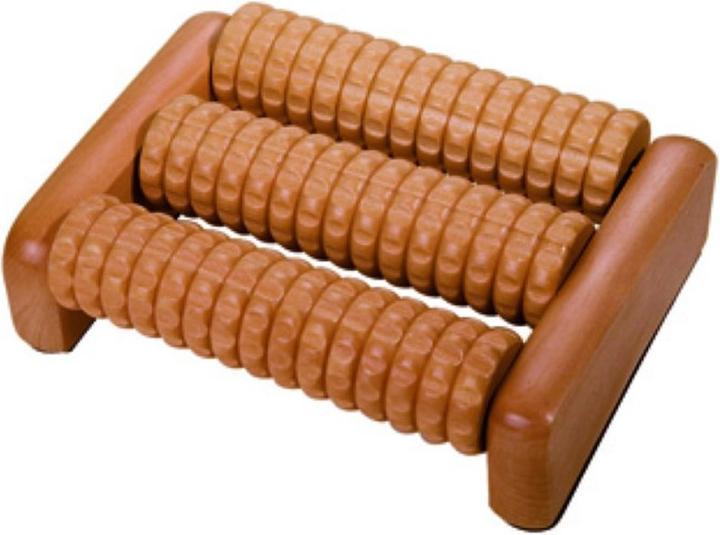 Fussmassageroller mit 1x3 Holzrollen