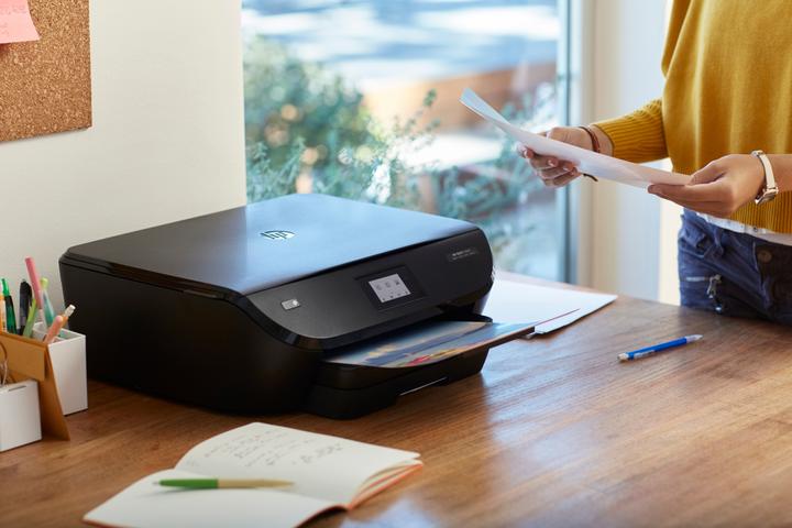 Productafbeelding HP Envy 5545 All-in-One - multifunctionele printer - kleur - inkjet - 216 x 297 (Inktpatroon, Kleur)