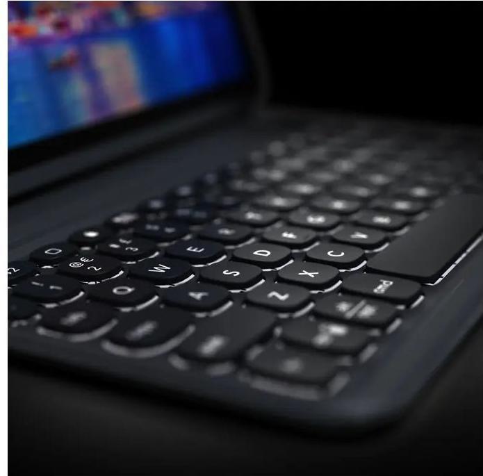 Actual product image Zagg Pro Keys (CH, iPad 2022 (10th Gen), iPad 2025 (11th gen))