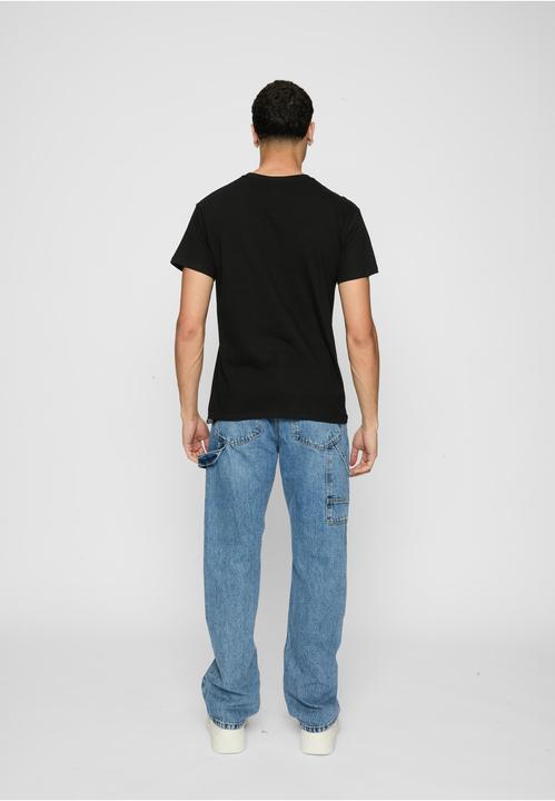 Actual product image Merchcode Surrender To Gravity - EJ - 139825 (M)