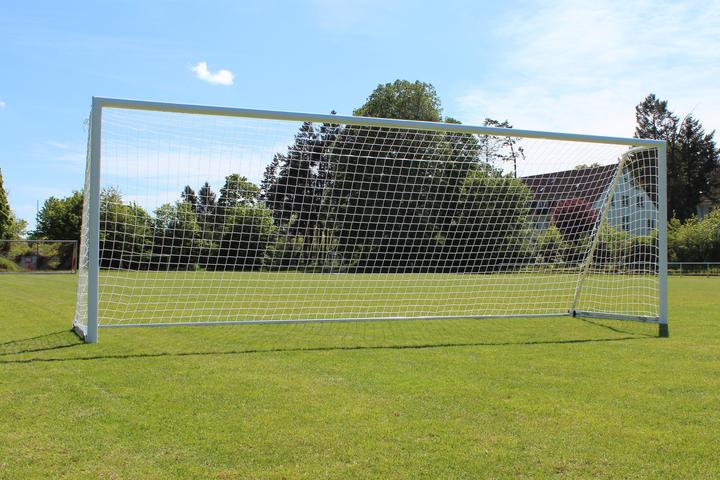 Image du produit Sport-Thieme But de football grand terrain avec arceau de filet rabattable et cadre au sol
