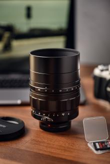 Produktbild Voigtländer Festbrennweite Nokton 60mm / 0.95 MFT – Schwarz (Micro Four Thirds, Micro Four Thirds)