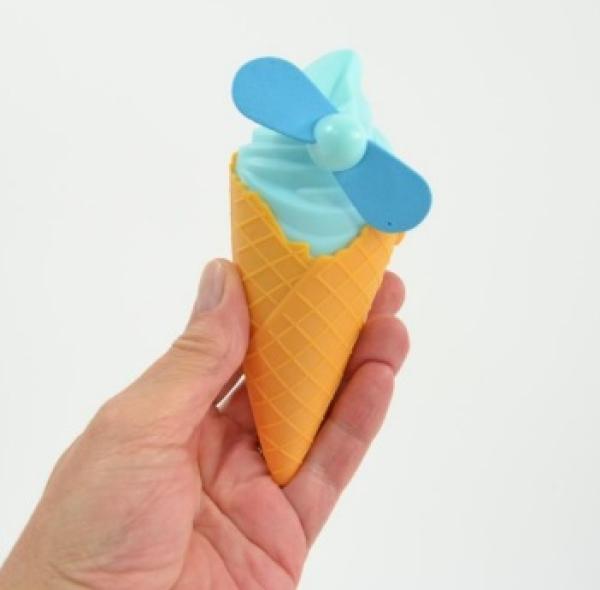 Immagine prodotto Kögler Mini Handventilator in Eiscreme Form, in Farben blau oder pink