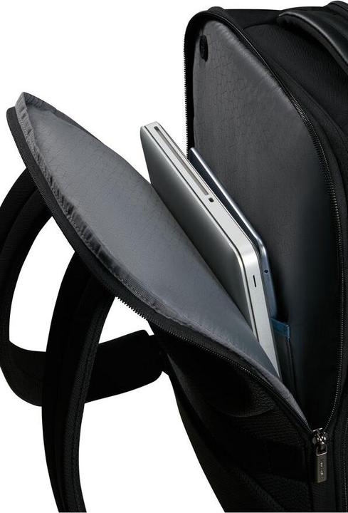 Actual product image Samsonite Evosight Expandable Rygsk til Laptop 17.3" | Sort (32.50 l)