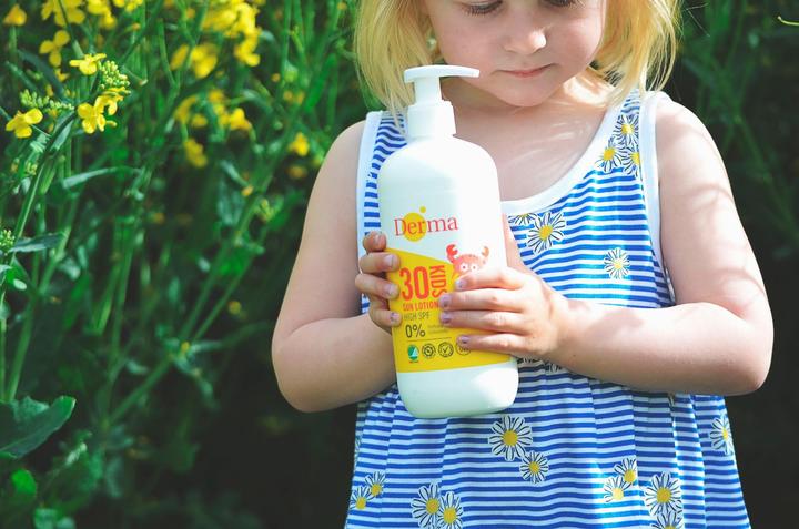 Image du produit Deroma Kids Sun Lotion SPF 30 500 ml (Lotion solaire, SPF 30, 500 ml)