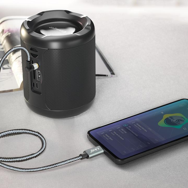 Actual product image LinQ USB-C / 4-pin 3.5mm jack cable (1.50 m, USB)