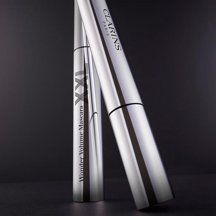 Actual product image Clarins Wonder Volume XXL (01, Extreme Black)